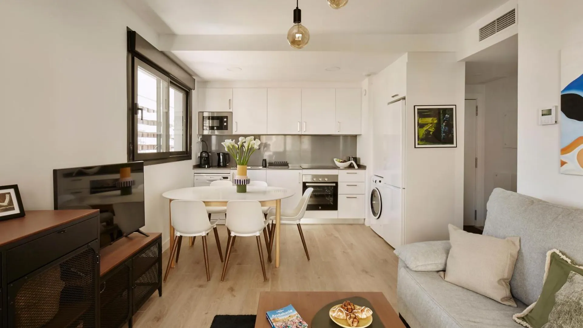 Estepona Enclave 0*,  Испания